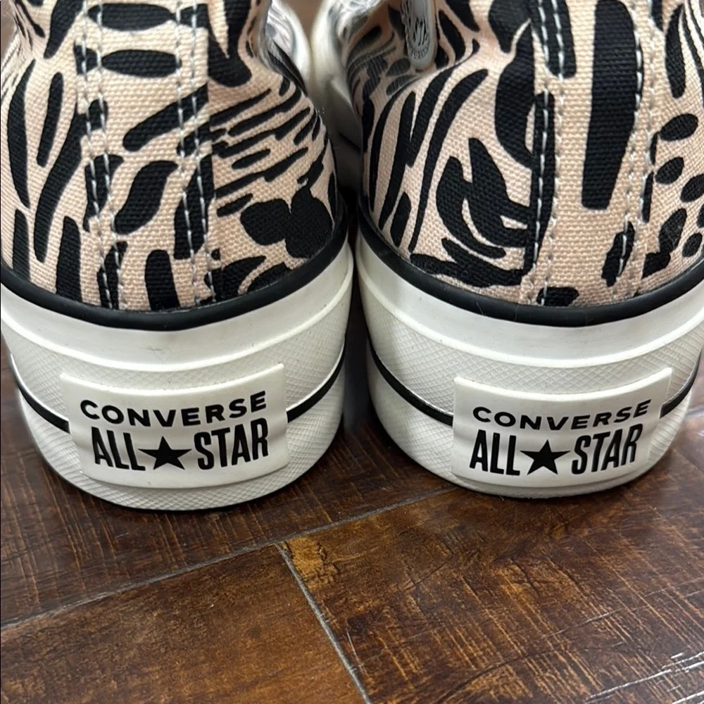 Converse -CT Platform Hi Jungle Art -Sneakers - Black and Cream 571084C - Picture 6 of 10